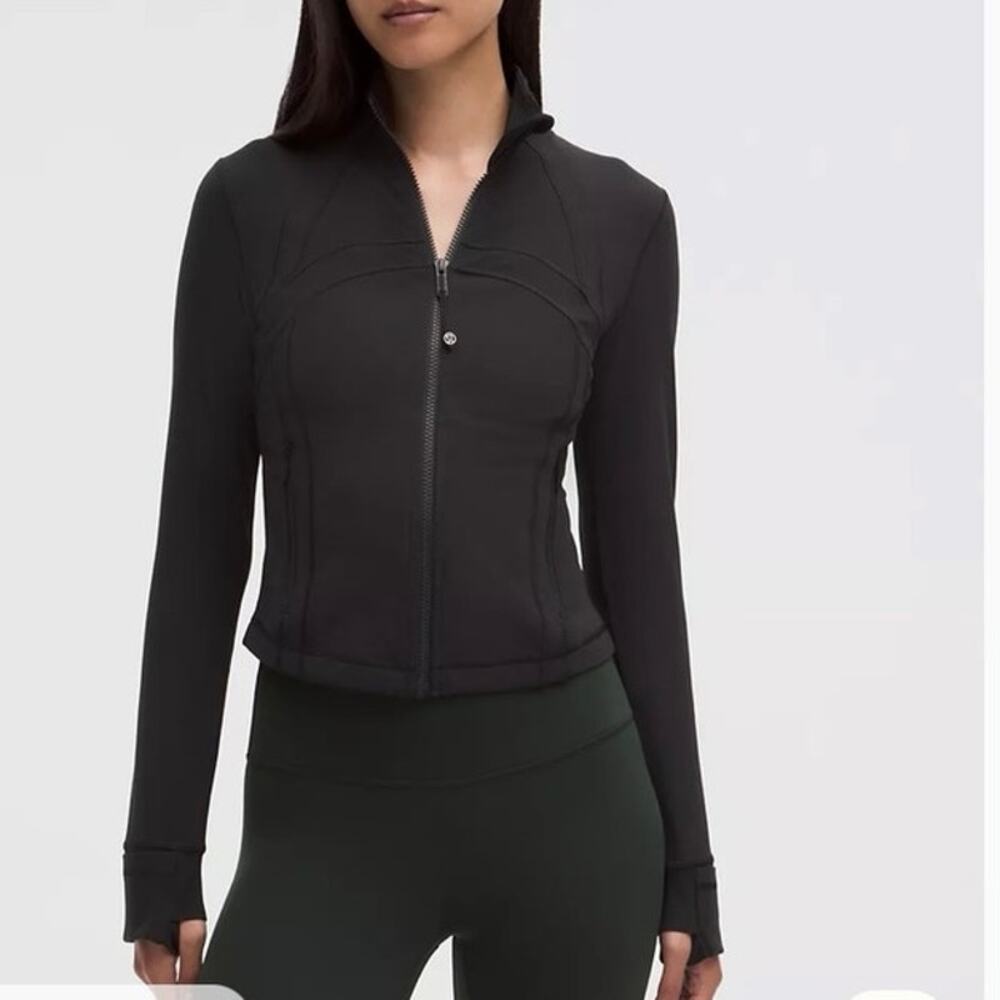 Womens Lululemon Cropped Define Jacket Black Size 6 EUC!
